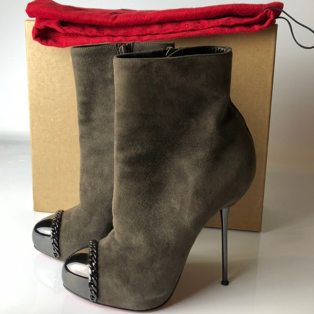Christian Louboutin Brown Big Lips 120 Booties 36